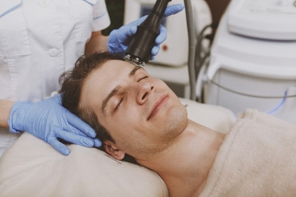 HIFU vs Botulinum Toxin: Understanding the Differences 5 So, which is better: HIFU or Botox Goadby?