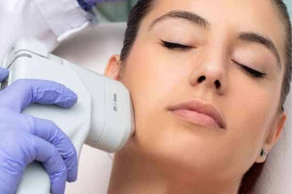 Why Do People Choose HIFU for a Non-Surgical Facelift? 1 Why do people consider HIFU Goadby?